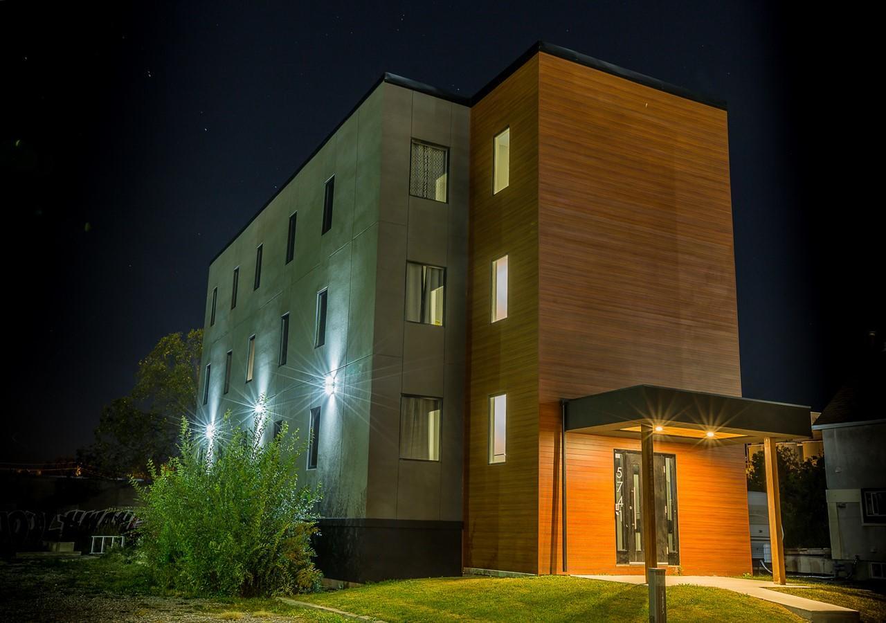 شلالات نياغارا Clifton Hill Condos 3B المظهر الخارجي الصورة